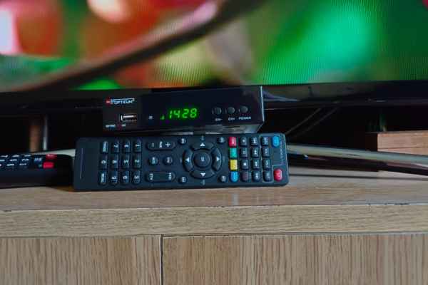 Ogłoszenie - Telewizor LED Samsung SMART TV / UE40F6320AW 40 cali + Tuner - Tychy - 890,00 zł