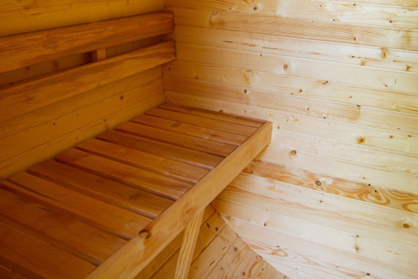 Ogłoszenie - Sauna Beczka 2,4m z Tarasem i Siedziskami - 8 990,00 zł