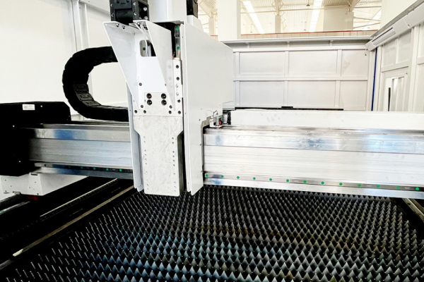 Ogłoszenie - Wycinarka Laserowa Fiber CNC Ploter Weni 3015H 12kW + sprężarka 16bar - Nysa - 439 900,00 zł