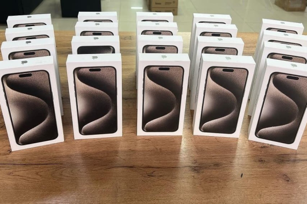 Ogłoszenie - Apple iPhone 15 Pro Max, iPhone 15 Pro, iPhone 15 Plus, iPhone 15, iPhone 14 pro max, iPhone 14 pro, iPhone 14 Plus - Hiszpania - 1 600,00 zł