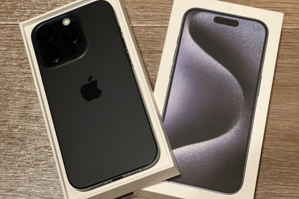 Ogłoszenie - Apple iPhone 15 Pro cena 500 EUR , iPhone 15 Pro Max  cena 540 EUR, iPhone 15  cena 400 EUR, iPhone 15 Plus cena 420 EUR - Hiszpania - 1 800,00 zł