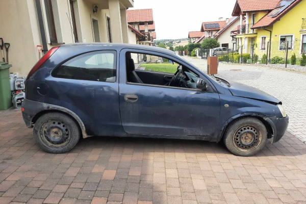 Ogłoszenie - Opel Corsa C LPG 1.2 Sprawna w ciągłej eksploatacji - Kraków - 1 200,00 zł