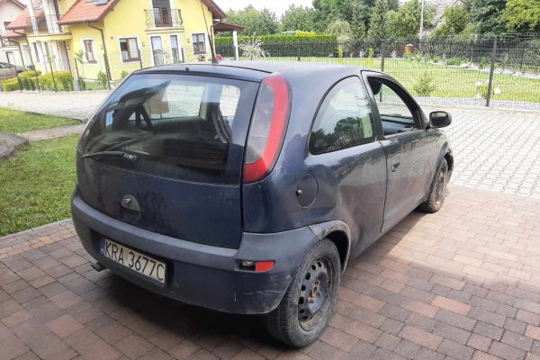 Ogłoszenie - Opel Corsa C LPG 1.2 Sprawna w ciągłej eksploatacji - Kraków - 1 200,00 zł