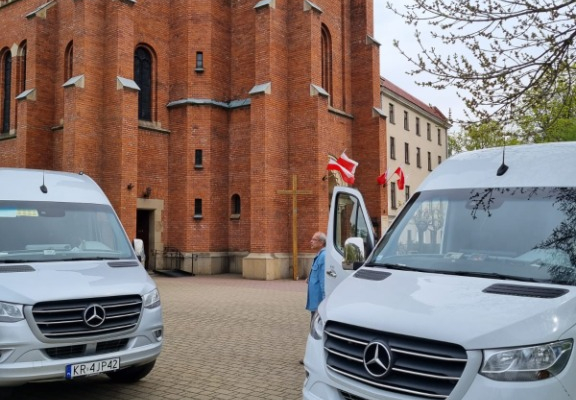 Ogłoszenie - Taxi Wieliczka - Wieliczka - 100,00 zł