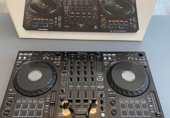 Ogłoszenie - Pioneer OPUS-QUAD, Pioneer XDJ-RX3, Pioneer XDJ-XZ , DDJ-FLX10,  ioneer CDJ-3000, Pioneer DJM-A9 , Pioneer DJM-V10-LF - Hiszpania - 3 900,00 zł