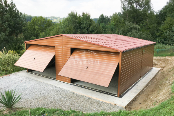 Ogłoszenie - Garaż blaszany 7,5x6m - 2x  brama uchylna złoty dąb - drewnopodobny - blachodachówka - rynny - dwuspad TS881 - Bydgoszcz - 20 700,00 zł