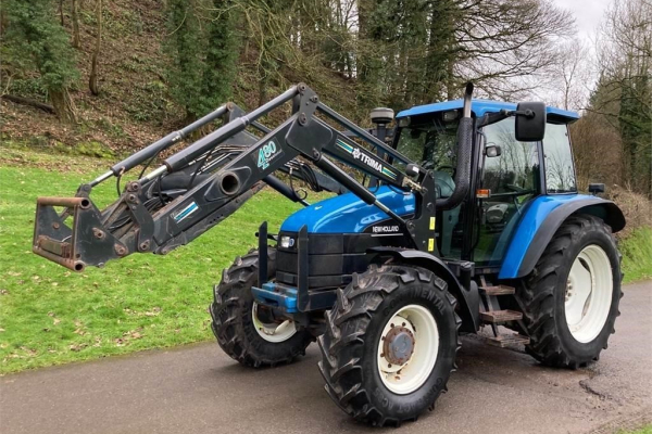 Ogłoszenie - 2002 New Holland TS115 - Radom - 19 000,00 zł