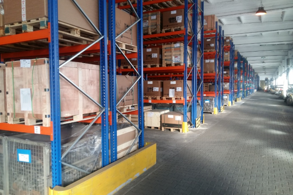 Ogłoszenie - Wynajem magazynu 8 000 m² w Częstochowie | 9 000 miejsc paletowych | Logistyka B2B - Częstochowa - 25,00 zł