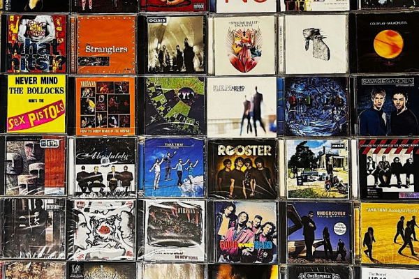 Ogłoszenie - Polecam  Kultowy Album CD Red Hot Chili Peppers What Hits - Warszawa - 39,98 zł