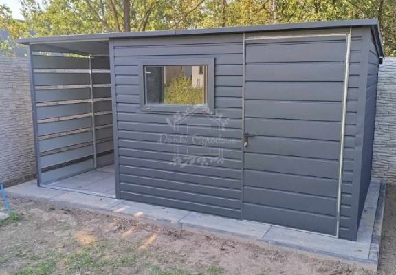 Ogłoszenie - Schowek - domek ogrodowy 3x2,5m + wiata 1,5m - drzwi - okno - antracyt - dach spad w tył ID760 - Szczytno - 6 150,00 zł