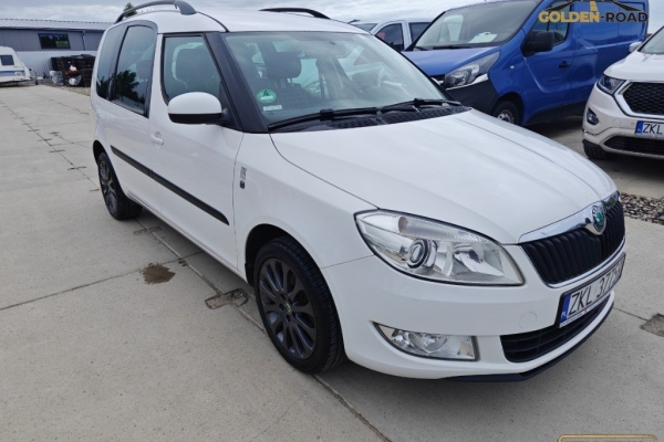 Ogłoszenie - ROOMSTER  1,2 tsi DSG klimatronik alu pdc grzeane fotele zarejestrowany. Zdjęcie 2