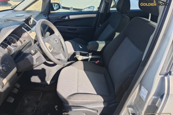 Ogłoszenie - ZAFIRA  1,6 16v klima elektryka wspomaganie 7 osobowa opłacona. Zdjęcie 9