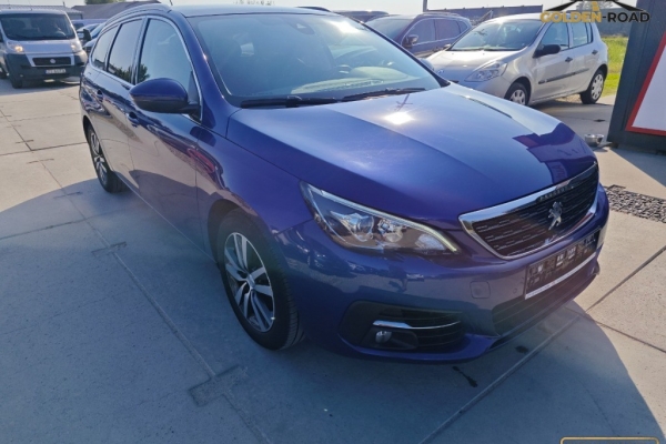 Ogłoszenie - 308  1,5 hdi 130KM klima navi kamera alu pdc panorama FV 23% opłacony. Zdjęcie 3