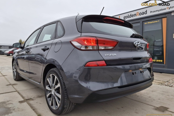 Ogłoszenie - i30  1,6 crdi klima elektryka alu wspomaganie opłacony - Kołobrzeg - 39 900,00 zł