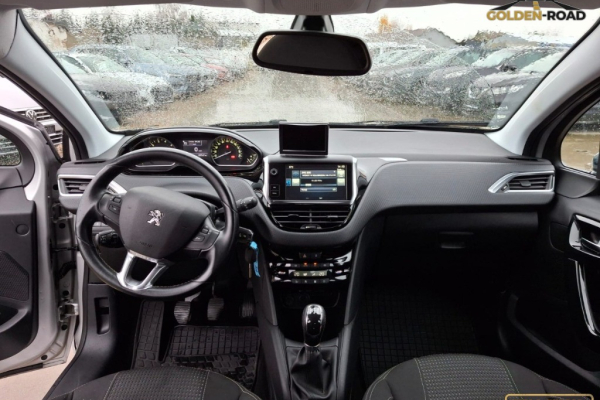 Ogłoszenie - 208  1,2 benz. klima kamera navi alu wspomaganie zarejestrowany - Kołobrzeg - 27 900,00 zł