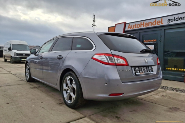 Ogłoszenie - 508  1,6 BENZ 164KM led navi panorama JBL automat grz.fot alu opłacony - Kołobrzeg - 33 900,00 zł