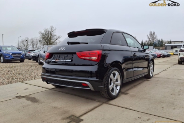 Ogłoszenie - A1  1,2 tsi 86KM S-line skóra xenon alu grz.fot opłacony. Zdjęcie 5