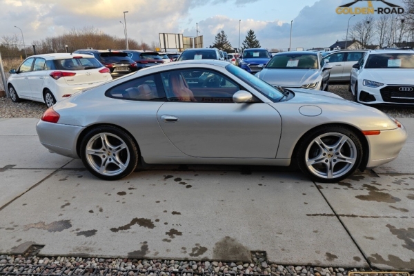 Ogłoszenie - 911  3,4 300KM manual !!! klimatronik alu skóra zarejestrowany. Zdjęcie 4