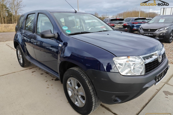 Ogłoszenie - DUSTER   1,6 16v  centralny wspomaganie alu hak 90 000 km OPŁACONY - Kołobrzeg - 17 900,00 zł