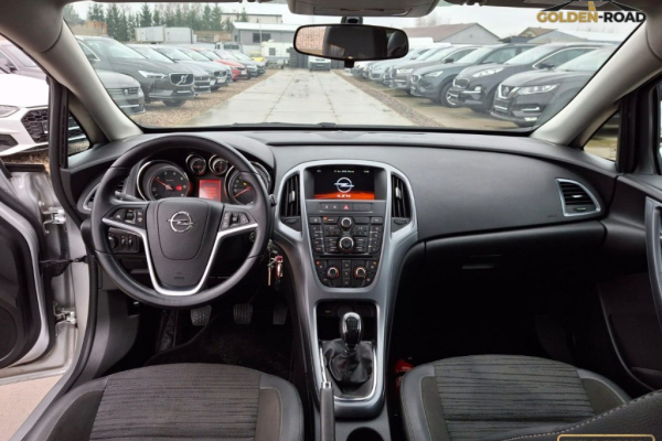 Ogłoszenie - ASTRA  1,7 CDTI 110KM klima navi hak pdc zarejestrowany - Kołobrzeg - 21 900,00 zł