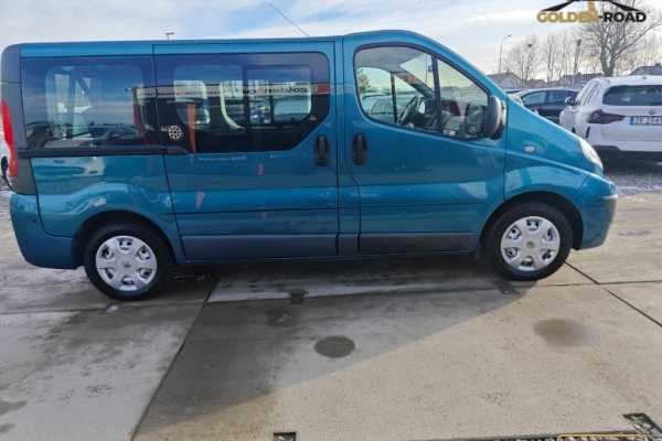 Ogłoszenie - TRAFIC 2,0 dci 115KM 6 osobowy łóżko stolik klima wspomaganie opłacony. Zdjęcie 4