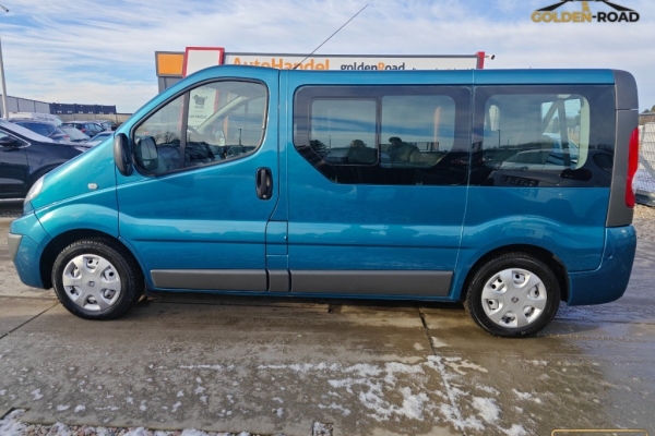 Ogłoszenie - TRAFIC 2,0 dci 115KM 6 osobowy łóżko stolik klima wspomaganie opłacony. Zdjęcie 7