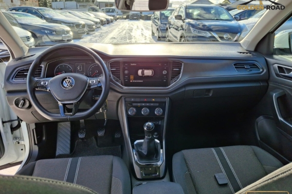 Ogłoszenie - T-Roc  1,5 tsi 150KM klima elektryka panorama led navi alu opłacony. Zdjęcie 9