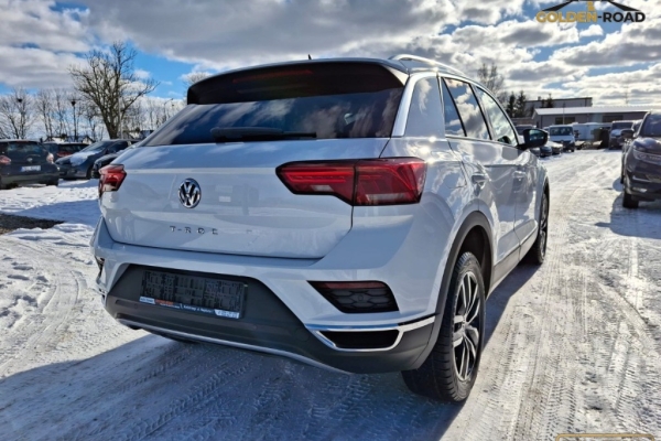 Ogłoszenie - T-Roc  1,5 tsi 150KM klima elektryka panorama led navi alu opłacony. Zdjęcie 4