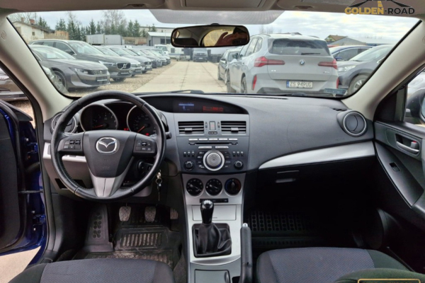 Ogłoszenie - MAZDA 3   1,6 16v klima elektryka wspomaganie alu zarejestrowany - Kołobrzeg - 19 900,00 zł