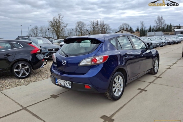 Ogłoszenie - MAZDA 3   1,6 16v klima elektryka wspomaganie alu zarejestrowany. Zdjęcie 6