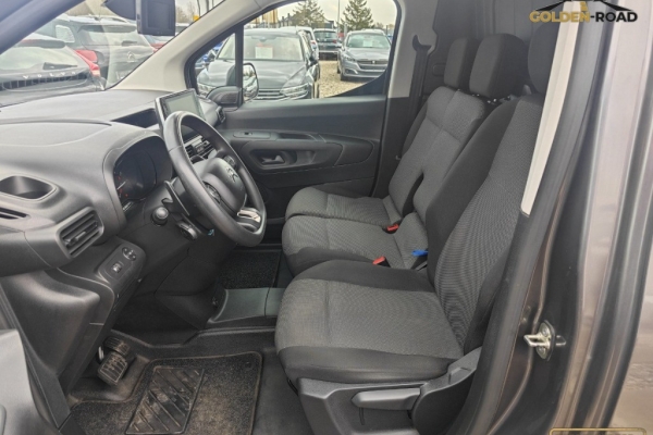 Ogłoszenie - BERLINGO 1,5 hdi 130KM automat navi kamera 3 os alu klimatronik FV23% zarejestr. Zdjęcie 8