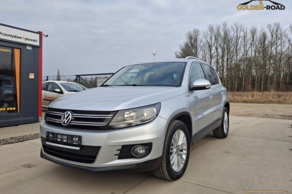 Ogłoszenie - Tiguan 2,0 tdi 140KM CUP sport-style klima navi panorama alu opłacony. Zdjęcie 1