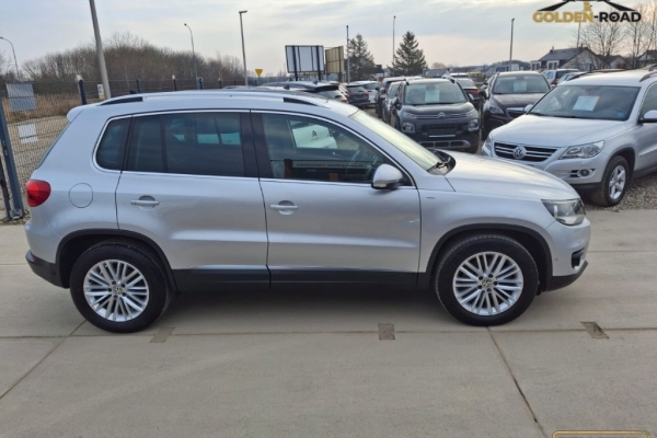 Ogłoszenie - Tiguan 2,0 tdi 140KM CUP sport-style klima navi panorama alu opłacony. Zdjęcie 4