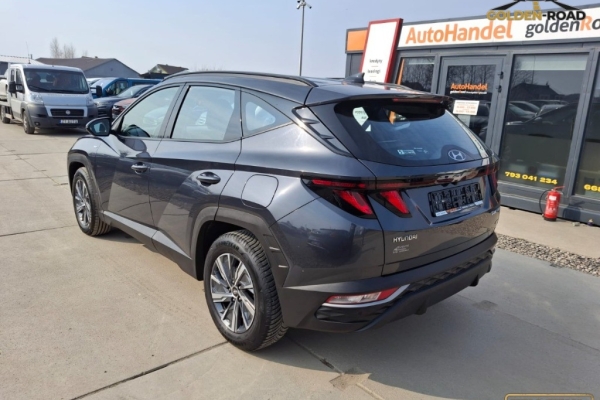 Ogłoszenie - TUCSON  1,6 CRDI 136KM AUTOMAT klima navi kamera alu opłacony. Zdjęcie 6