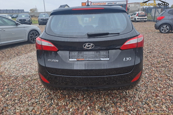 Ogłoszenie - i30 1,6 crdi 110KM klima kamera navi led Opłacony - Kołobrzeg - 29 900,00 zł