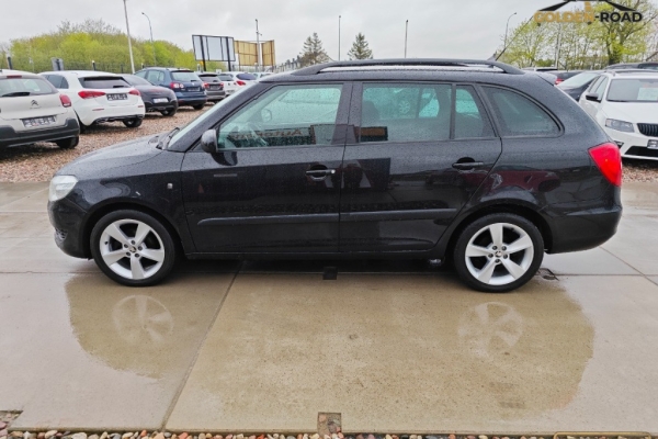 Ogłoszenie - FABIA 1,2 tsi 85KM klimatronik alu wspomaganie lift opłacona. Zdjęcie 4