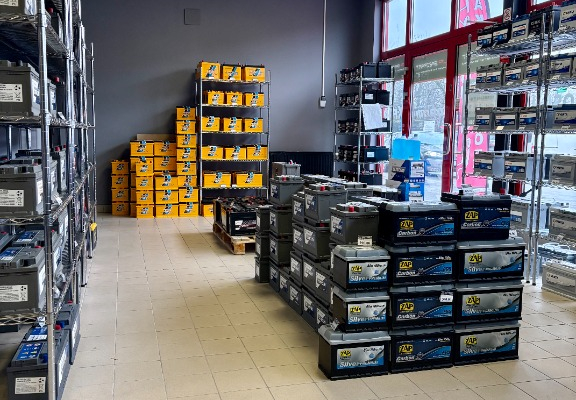 Ogłoszenie - Akumulator Grom Racing 45Ah 450A EN p+ - Legnica - 310,00 zł