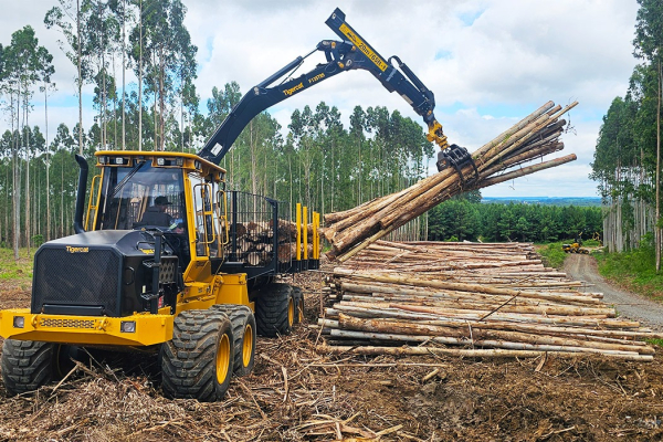 Ogłoszenie - MASZYNE LEŚNE FORWARDER TCI 1055C - Tarnobrzeg