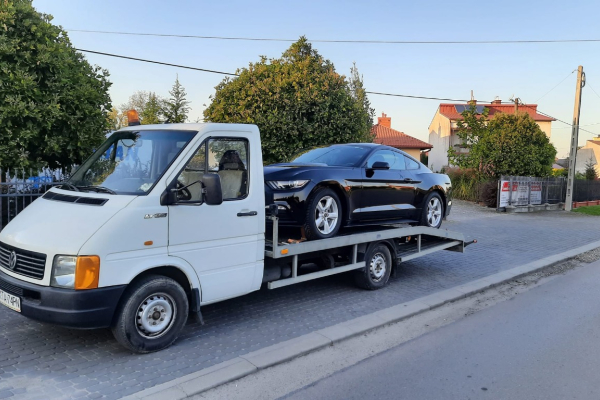 Ogłoszenie - Laweta TUCHÓW Pomoc Drogowa Holowanie Transport - Tarnów - 200,00 zł