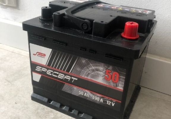 Ogłoszenie - Akumulator 50Ah 400A EN Specbat Prawy Plus - Gniezno - 180,00 zł