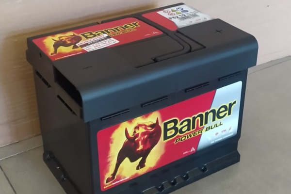 Ogłoszenie - Akumulator 62Ah 550A EN Banner Power Bull Prawy Plus - Tczew - 340,00 zł