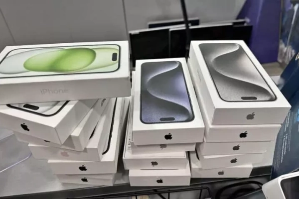Ogłoszenie - Apple iPhone 16 Pro Max - Gniezno - 25,00 zł
