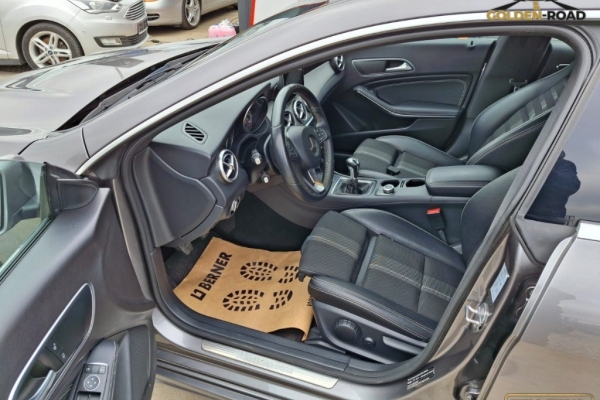 Ogłoszenie - CLA180 CDI klima elektryka led alu navi kamera FV 23% opłacony. Zdjęcie 8