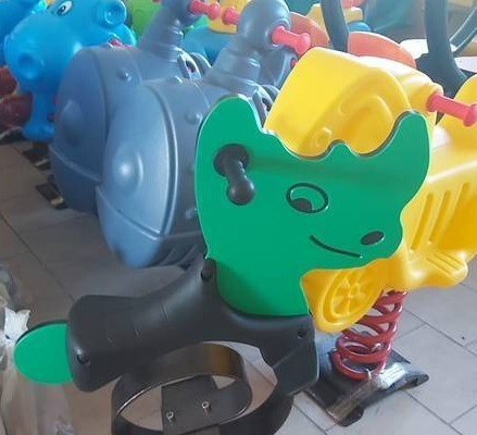 Ogłoszenie - Bujaki na sprężynie do ogrodu. - Dolnośląskie - 800,00 zł