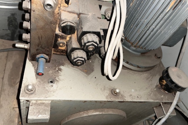 Ogłoszenie - Agregat hydrauliczy z piły STRIEBIG Supermatic - Wadowice - 1 700,00 zł