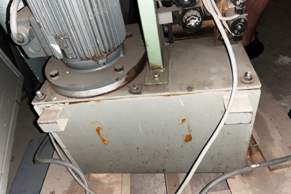 Ogłoszenie - Agregat hydrauliczy z piły STRIEBIG Supermatic - Wadowice - 1 700,00 zł