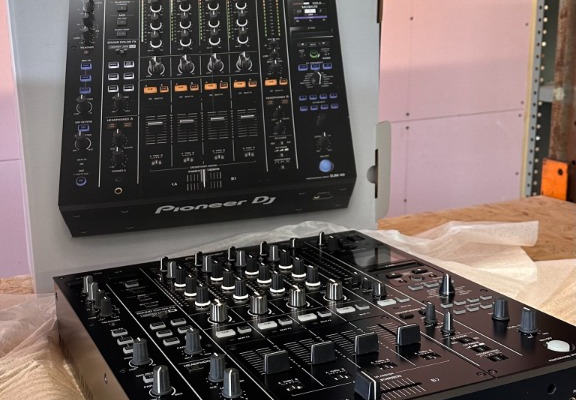 Ogłoszenie - Pioneer CDJ-3000, AlphaTheta Euphonia, Pioneer DJ DJM-A9, Pioneer CDJ-2000NXS2, Pioneer DJM-900NXS2, Pioneer DJ DJM-V10 - Hiszpania - 4 200,00 zł