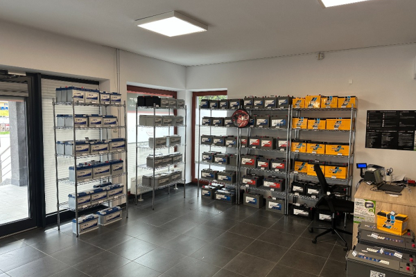 Ogłoszenie - Akumulator Exide Premium 61Ah 600A EA612 PRAWY PLUS - Warszawa - 319,00 zł