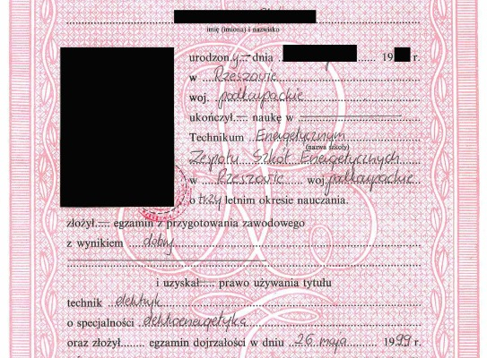 Ogłoszenie - Świadectwo ukończenia szkoły średniej z wpisem Świadectwo ukończenia szkoły średniej online Ile kosztuje matura z wpisem - Skierniewice - 950,00 zł