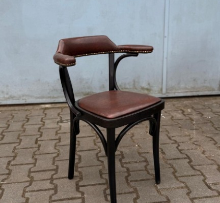 Ogłoszenie - Antyczne meble. Renowacja, przerabianie, malowanie, tapicerowanie mebli. - 9 999 999,00 zł